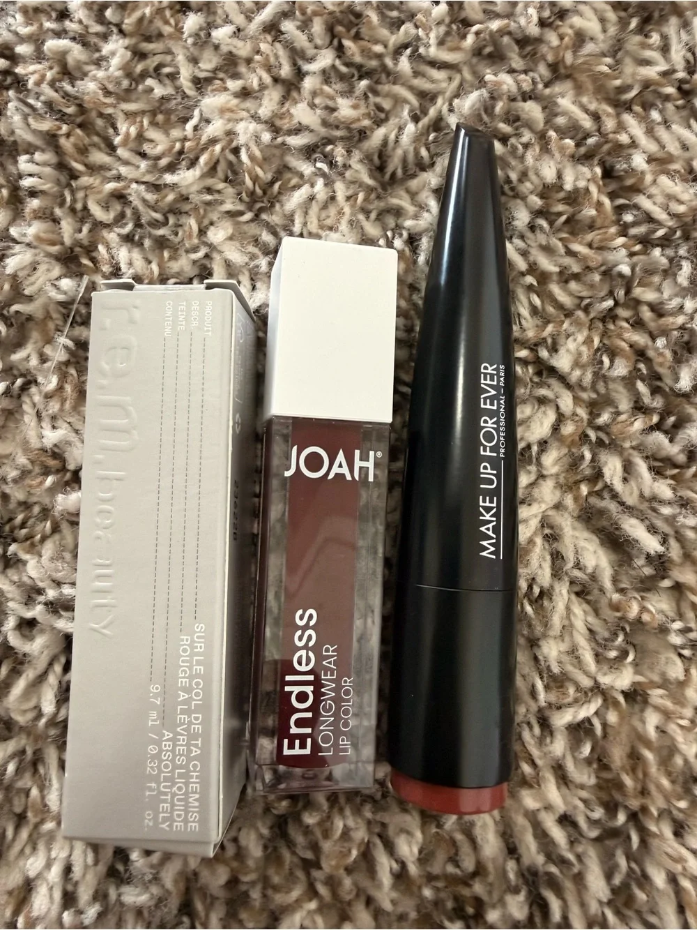 Endless Longwear Lip Color - Deep Red